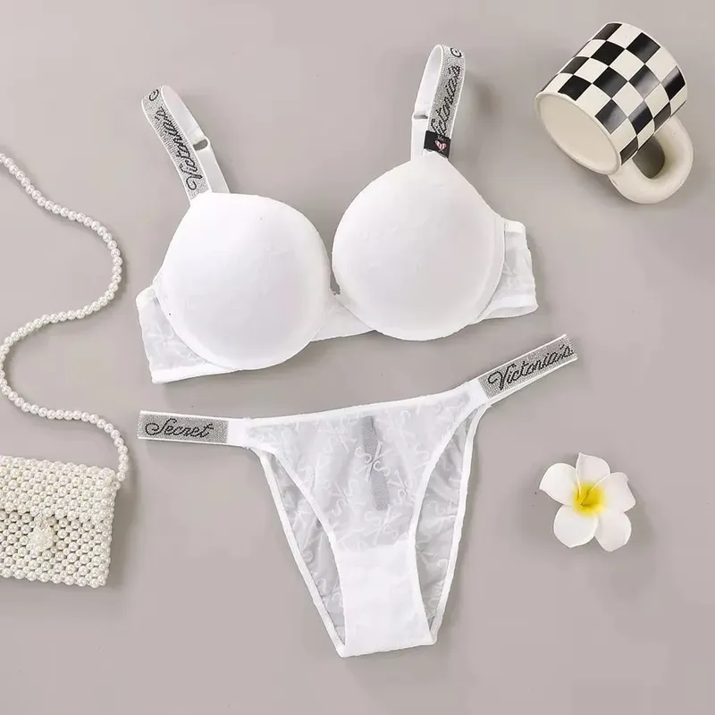 Victoria Secret Hot Sexy Lingerie Set Very Sexy Logo Shine Strap Embossed Lace Push Up Bra Shine Script Thong Panty