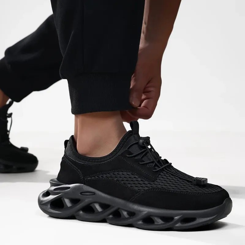 Confortable Men Walking Sneakers Solid Black Fashion — image 4