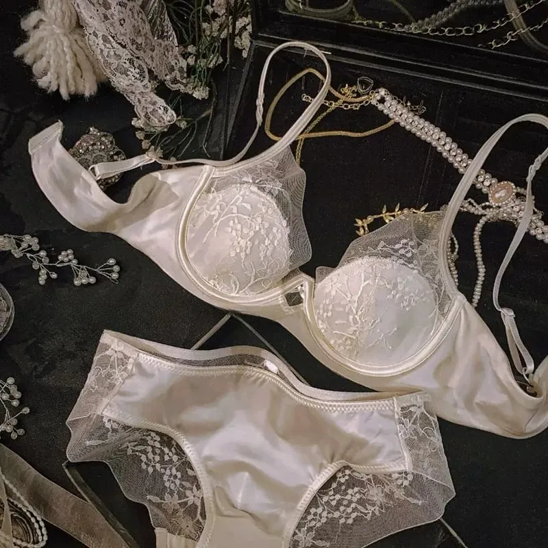 French-style na Lace at Satin Lingerie Set Magtipon ng Adjustable Straps Bra at Thin Padding Soft Wire ComfortMuslim Girls Underwear — image 3