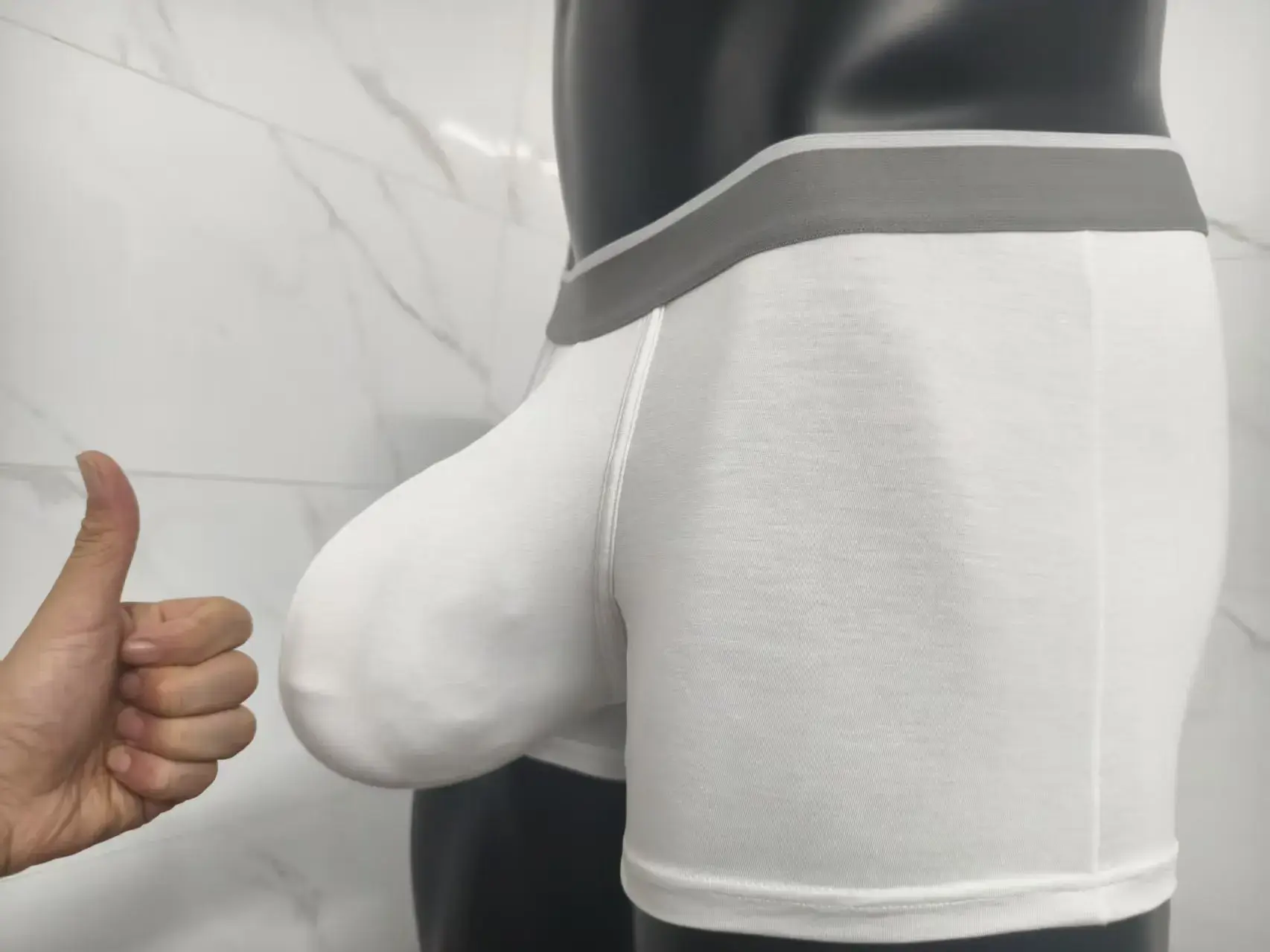 Celana Boxer Modal Pria Premium Pakaian Dalam Kantong Besar Tonjolan Ekstra Besar Meningkatkan Pendinginan Sejuk Celana Dalam Boxer Pria Ringan — image 1