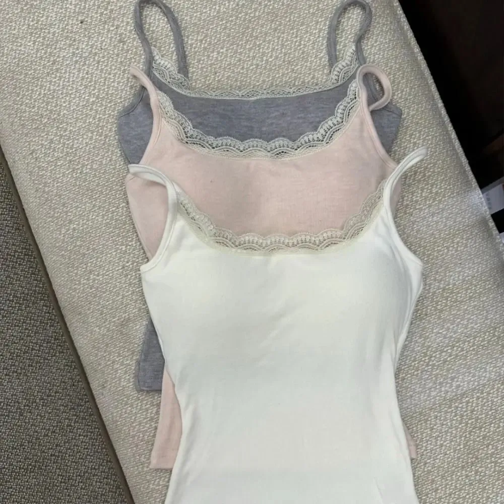 Sexy Integrated Top Vest Y2K Camisole Women Clothes Lace Camis Tank Tops Sweet Tops Elegant Slim Warm Undershirt Tank Tops — image 1