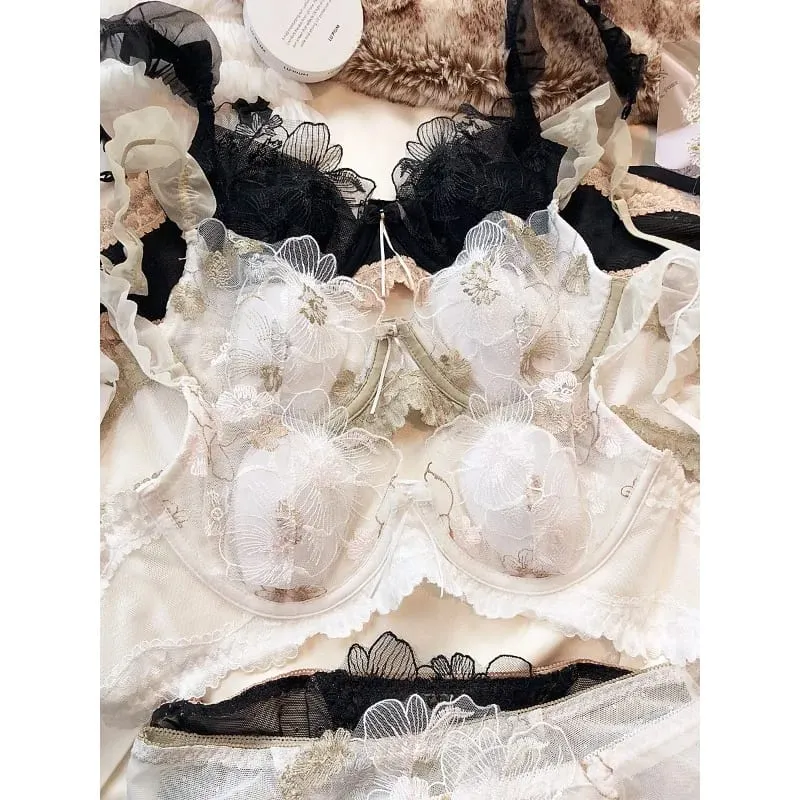 French Elegant Embroidered Lace Minimizer Bra Support Soft Underwire Rabbit Ear Cup Sexy Pure Lingerie Set Large Bust S-XL Tushy — image 4