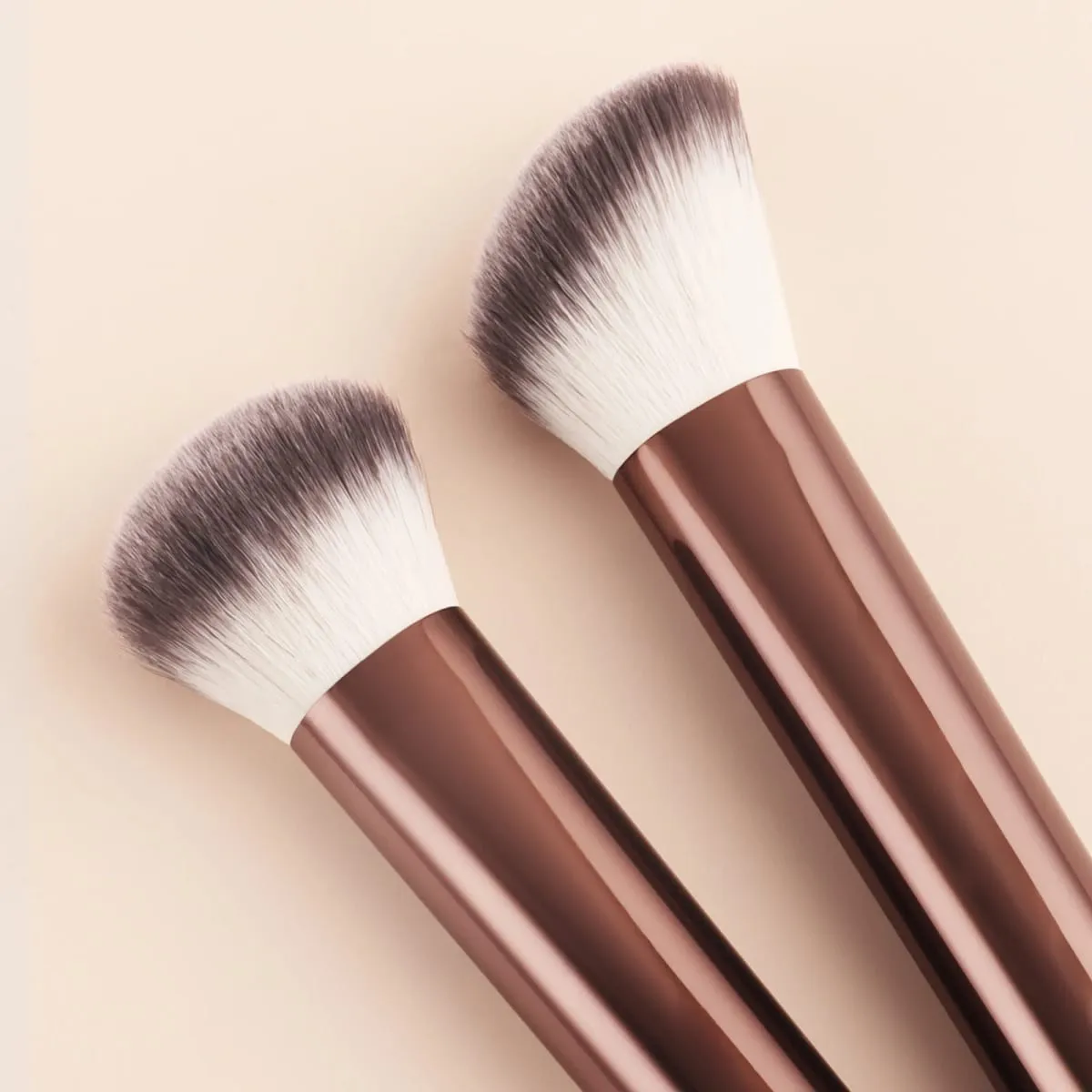 8Pcs Brown Coffee Makeup Brush Set Powder Blush Foundation Eyeshadow Brushes With Triangle Puff