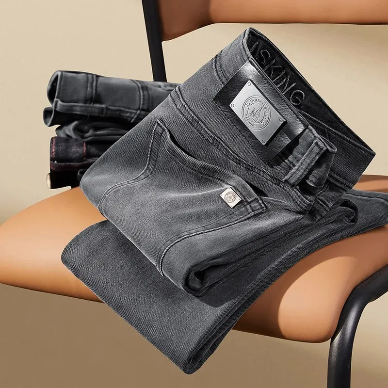 Jeans Abu-abu Mewah Ringan untuk Pria 2024 Musim Gugur dan Musim Dingin Kesederhanaan Modis Semua Pertandingan Slim-Fit Celana Panjang Kasual High-End — image 4