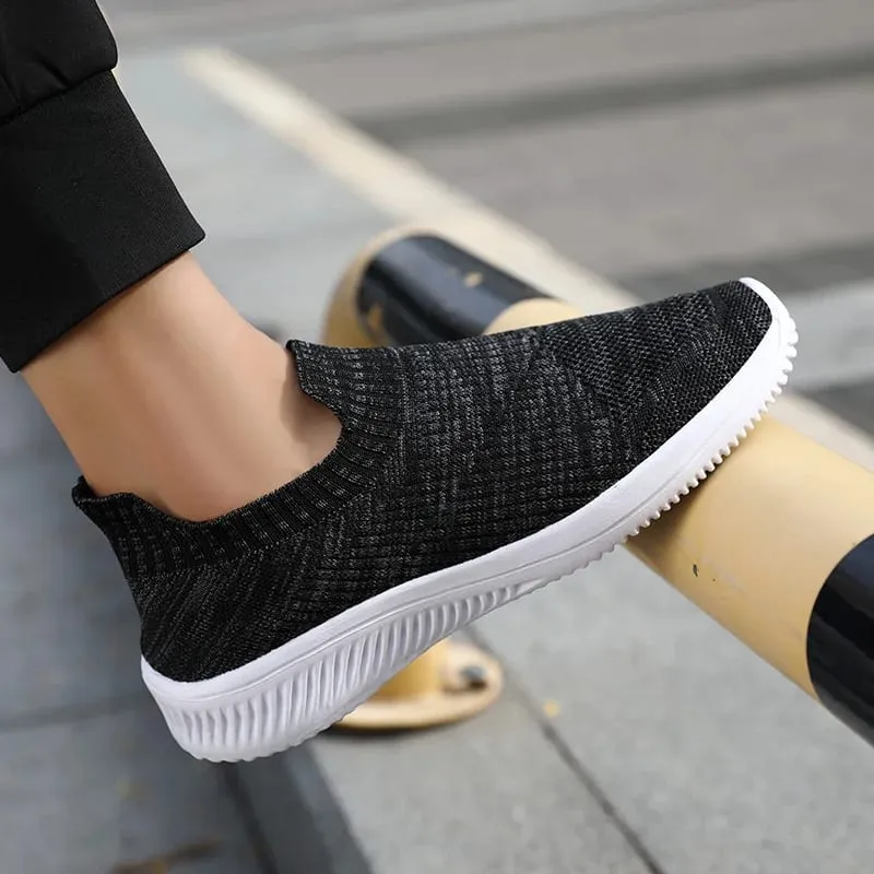 Mesh Men Shoes Breathable Sneakers Men Fashion Casual Walking Running Shoes Slip on Lightweight Mens Loafers Zapatillas Hombre — image 3