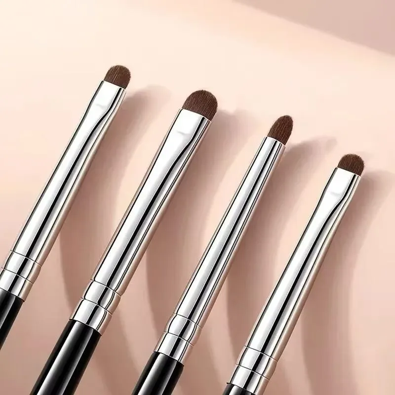 Black Foundation Make up Brush Cream Foundation buffing Makeup Brush Big Foundation Brush Synthetic Hair Face Makeup Tool — image 23
