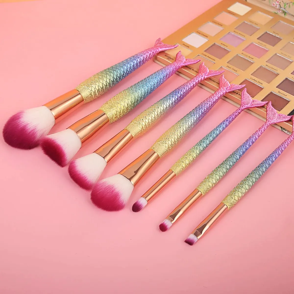 7Pcs Rainbow Mermaid Tail Makeup Brushes Large Powder Blush & Eyeshadow Detail Brushes Starter Beauty Cosmetic Kit — image 3