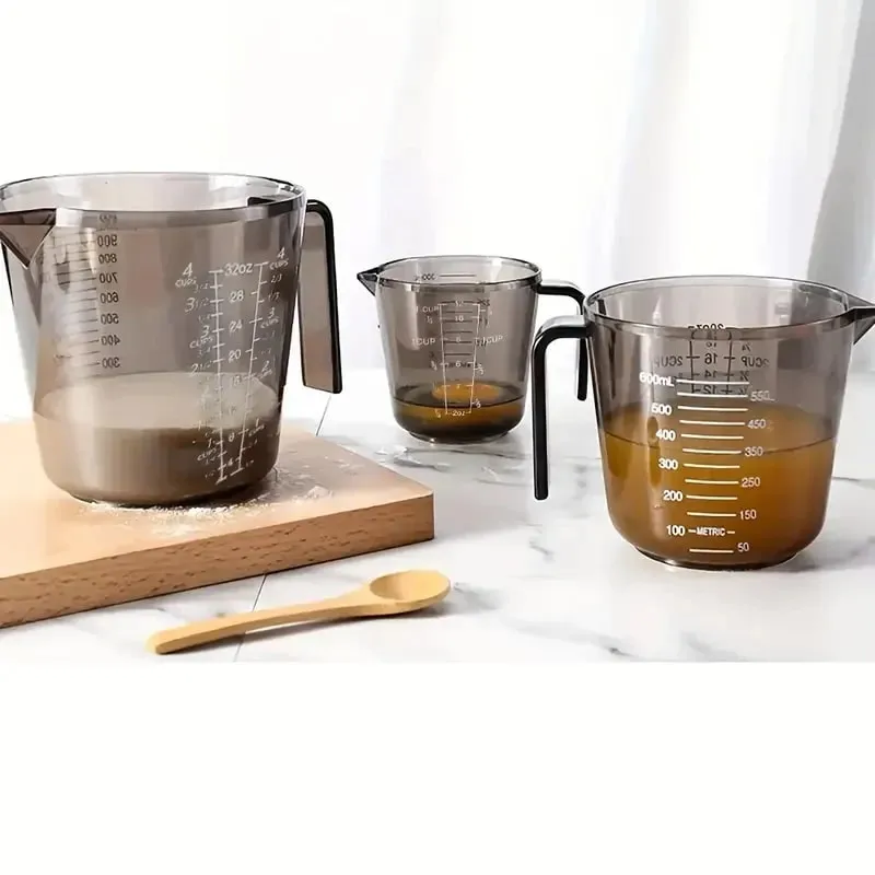 1 Pcs Baking Liquid Measuring Cups PS Scale Cup Plastic Measuring Volume Beaker Kitchen Baking Tools 150/300/600/1000ml — image 2