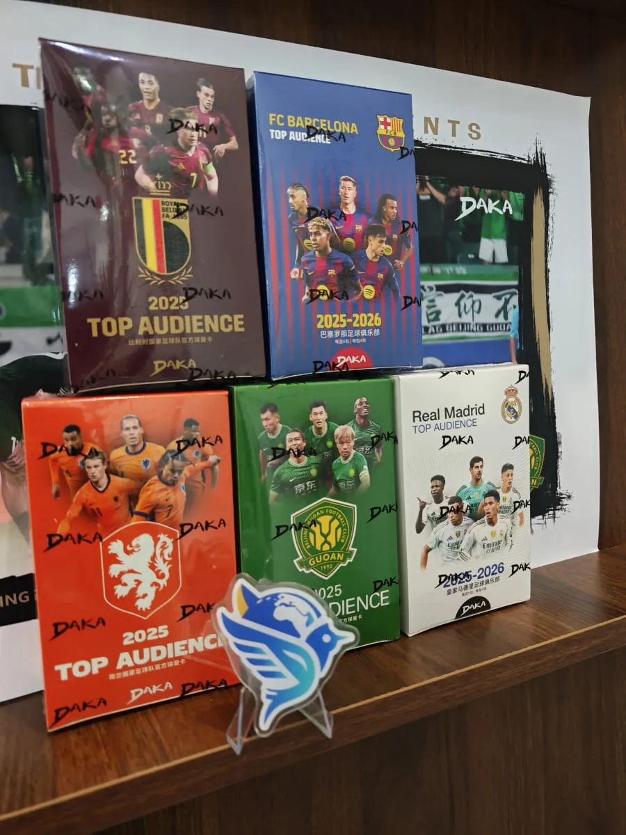 Genuine Original 2025 DAKA Real Madrid Star Cards Collection Box Limited Edition Numbered Signature Must-have for Fan Collecting — image 6