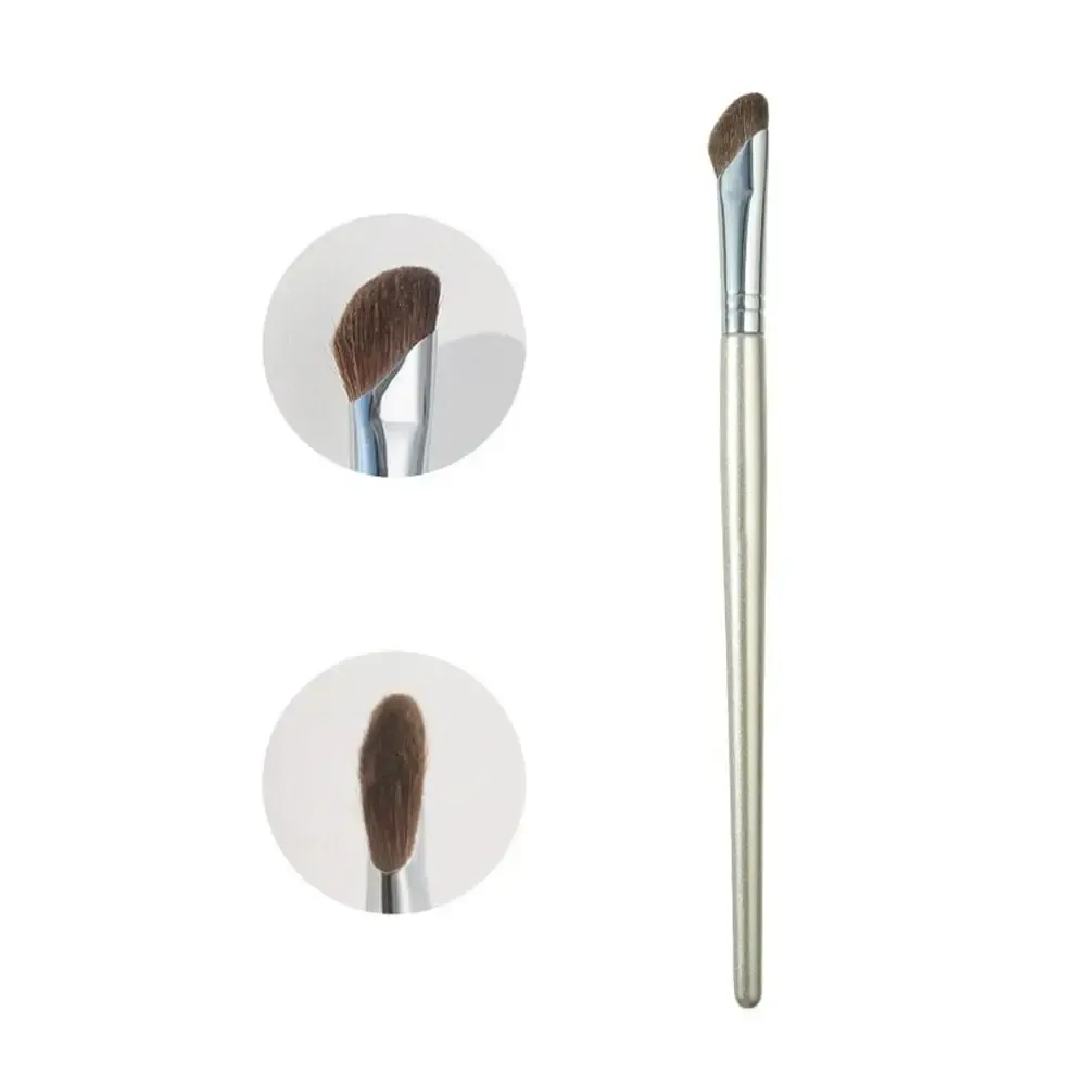 Professional Angled Nose Contour Brush Flat Nose Shadow Brush Precise Shading Blending Makeup Brushes For Nose Bridge Contour — image 1