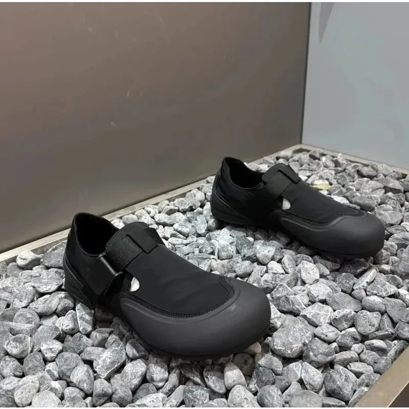 Green Buckle Strap Slip-On Outdoor Shoes Hollow-Out Breathable Flat Shoes Height Increasing Casual Shoes Trendy Men's Shoes — image 6