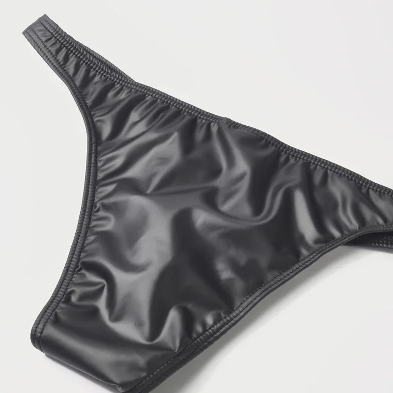 Cuecas de biquíni de couro falso masculino cuecas u bolsa sexy deslizamentos para homens lingerie de alta qualidade cuecas calzoncillos calcinha masculina