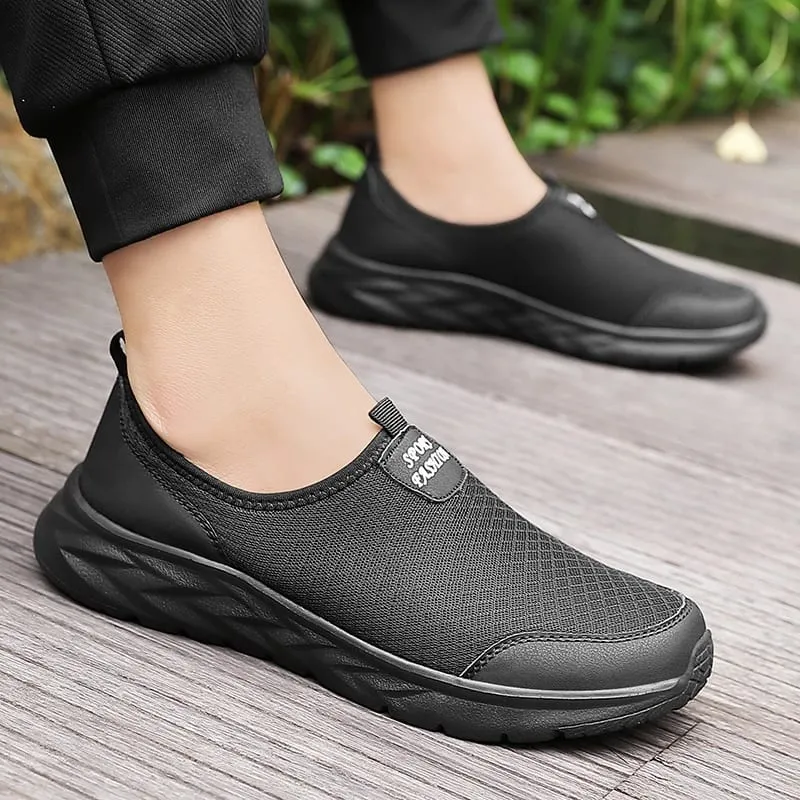 2023 Lätta män Casual Shoes Andas Slip on Man Casual Sneakers Anti-halk Herr Flats Outdoor Walking Shoes Storlek 40-47 — image 5