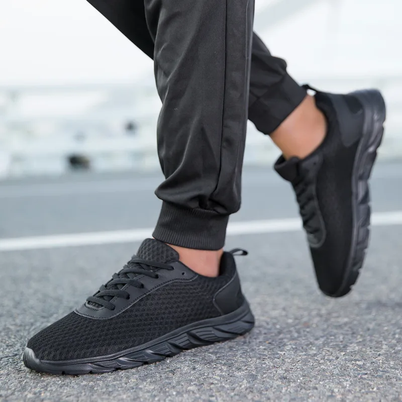 Chaussures de Sport noires solides pour hommes, tige en maille creuse, semelle légère antidérapante, entraînement décontracté, voyage quotidien, Sport de plein air