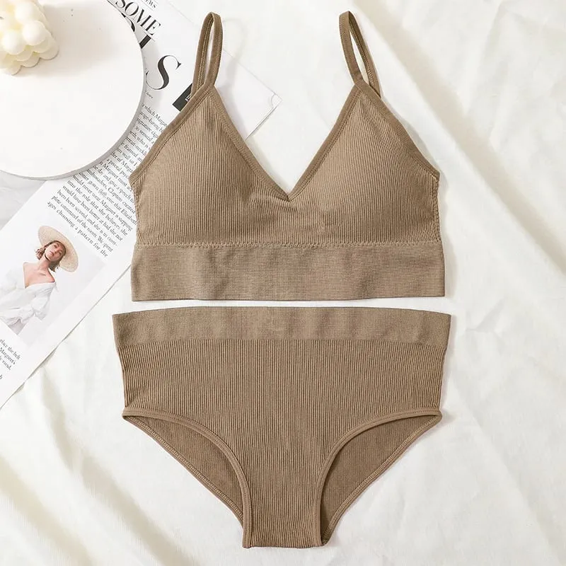 Mulheres sutiã e calcinha conjunto de sutiã de volta baixa cintura alta briefs feminino lingerie sexy conjunto fio livre sutiã sem costura topo de colheita — image 1