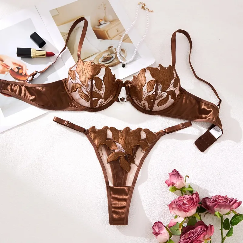 Embroidered Print Pajama Set - A Set Featuring a Floral Design Suitable for Women a Sexy Bra ZA824031 — image 7