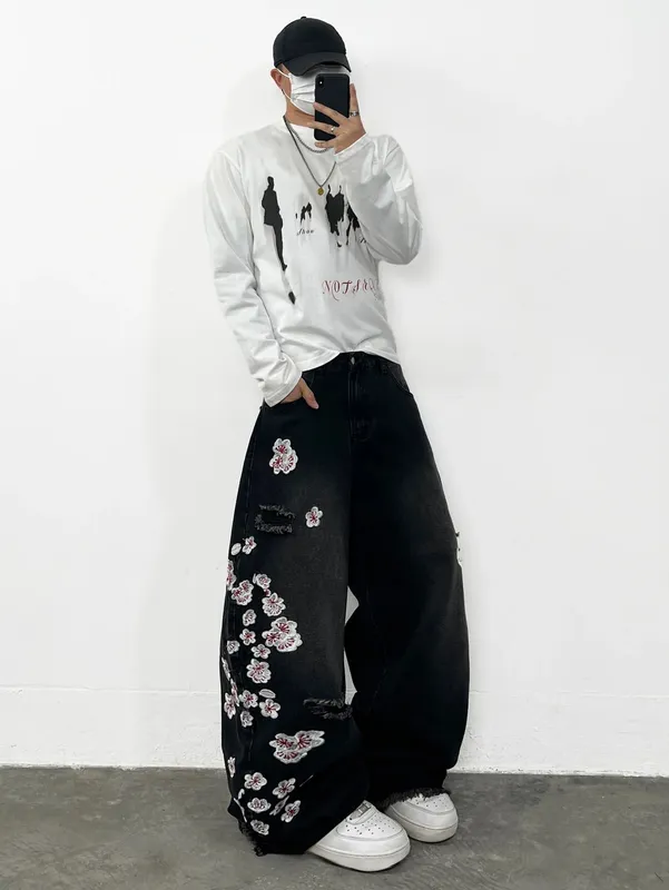 American Retro Floral Embroidery Ripped Design Black Men's Loose Jeans Washed Y2K Street Style Versatile Pants — image 9