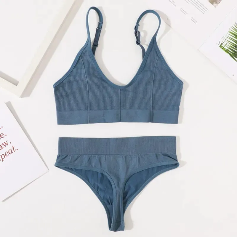 Ribbstickad behå och trosor för kvinnor, sömlösa underkläder Topp kvinnors V-hals utan pad Underkläder Justerbara remmar Wirefri Bralette M-L — image 4