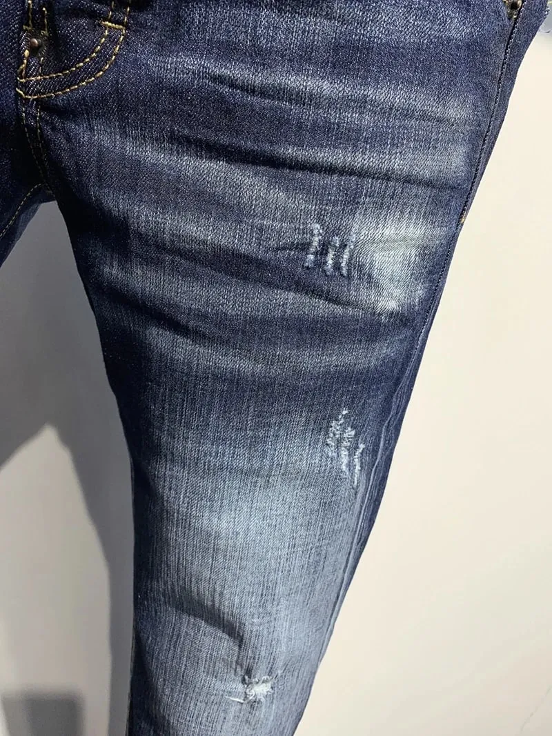 new D2 Men Jeans Badge Printed Coolguy Boy Long Pants Straight Pockets Hole SLIM BLUE embedded jeans pant 9811