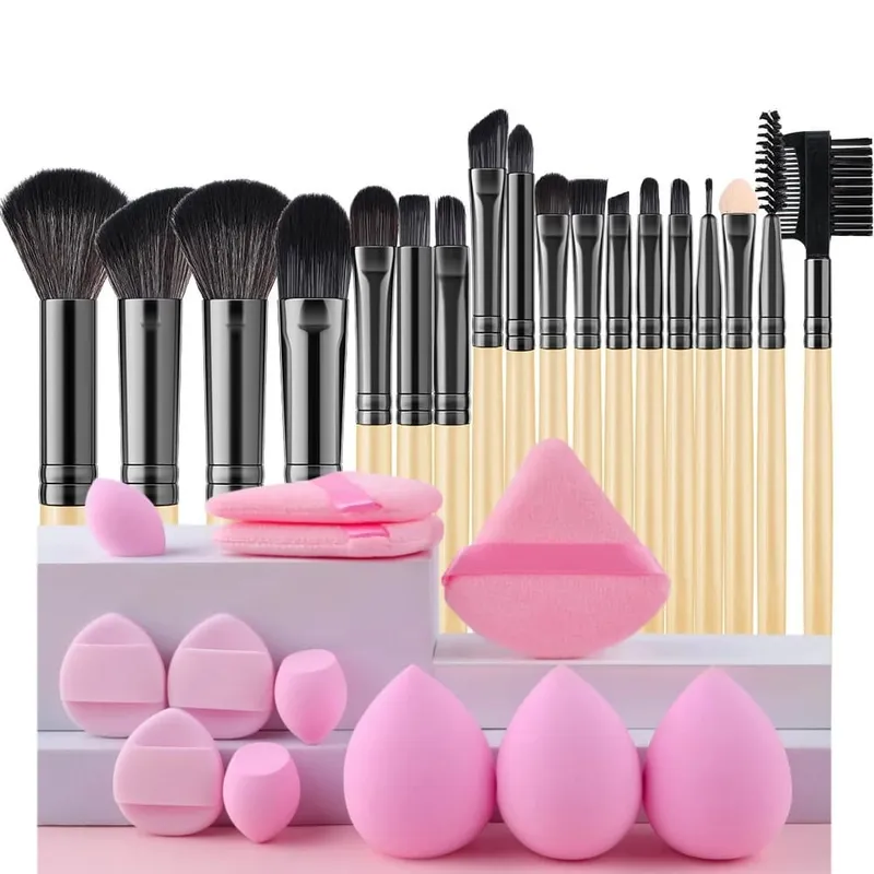 18PCS Women's Makeup Brushes Set - Eye Shadow Foundation Blush Cosmetic Brushes Soft Make up Tools with Storage Bag — image 27