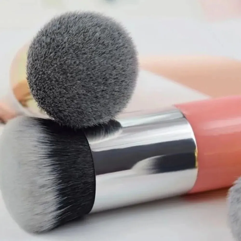 Professional Flat Cream Makeup Brushes Face Cheek Contour Blusher Foundation Brush Traceless Flawless Application Makeup Tools — image 4