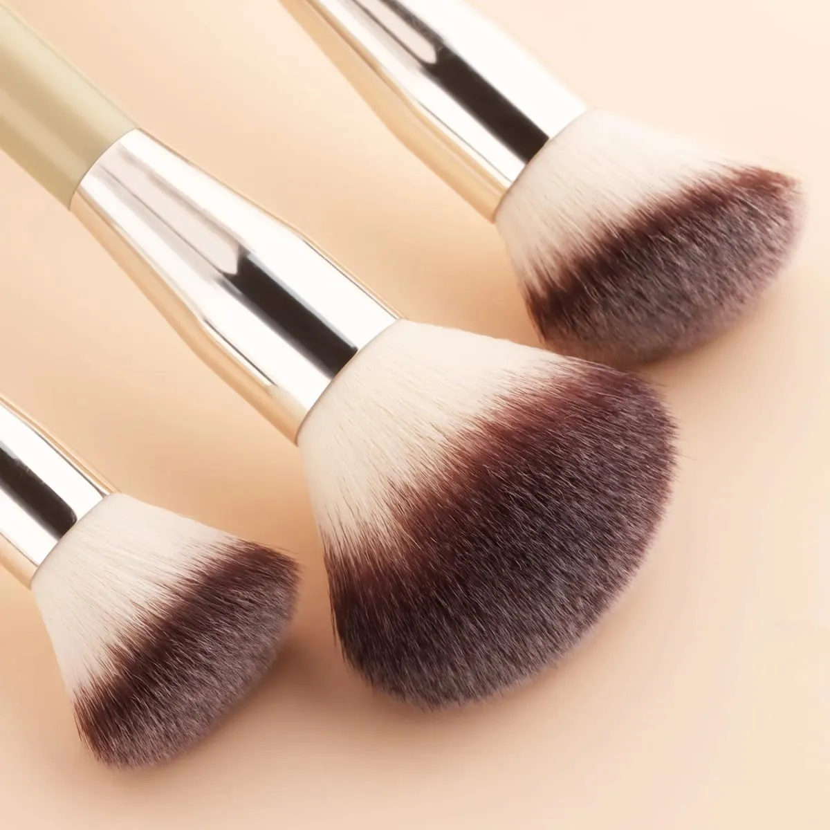 5Pcs Makeup Tool Set 3 Double Ended Brushes 2 Beauty Sponges For Foundation Blush Contour Face Cosmetic Kit — image 4