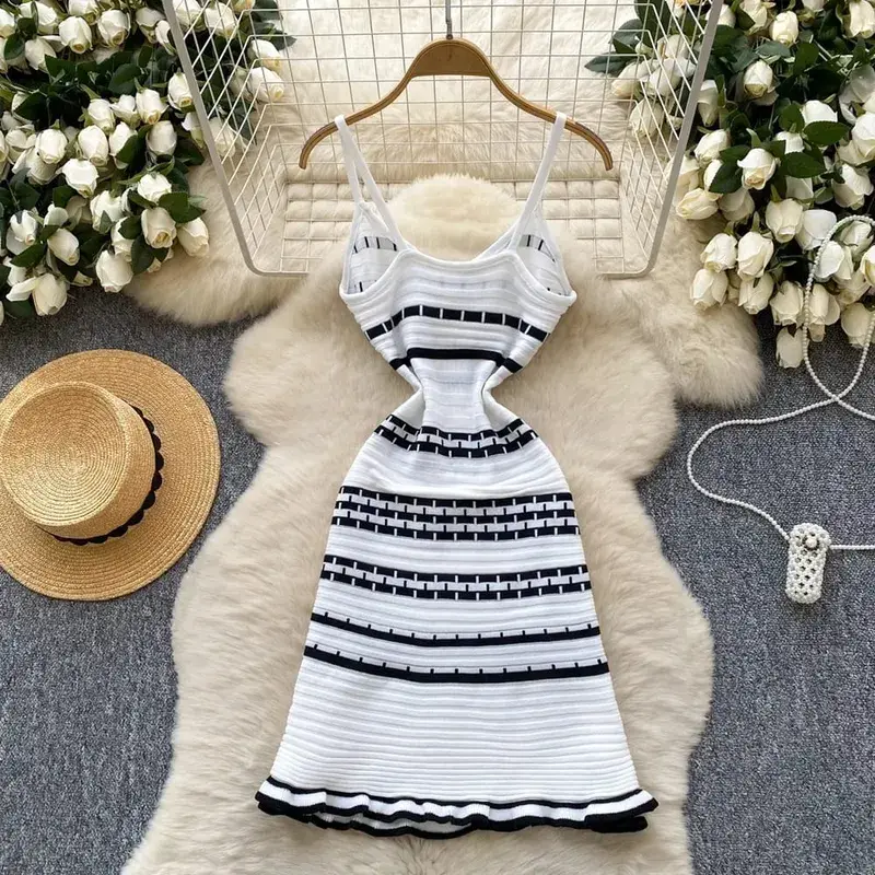 YuooMuoo Chic Fashion A-line Short Women Dress Ins Hot Y2K Geometric Knitted Summer Dress Streetwear Korean Lady Party Vestidos — image 2