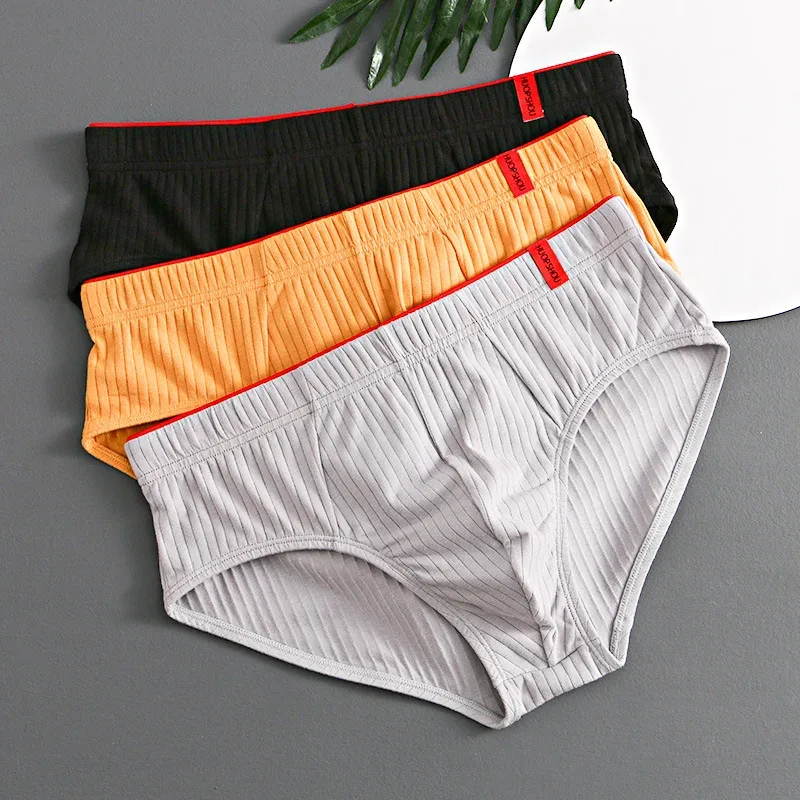 1/3PCS Panlalaking Brief sa Gitnang Baywang Elastic Soft Breathable Anti-septic U Convex Striped Solid Color Casual Men Underpants Underwear men — image 3