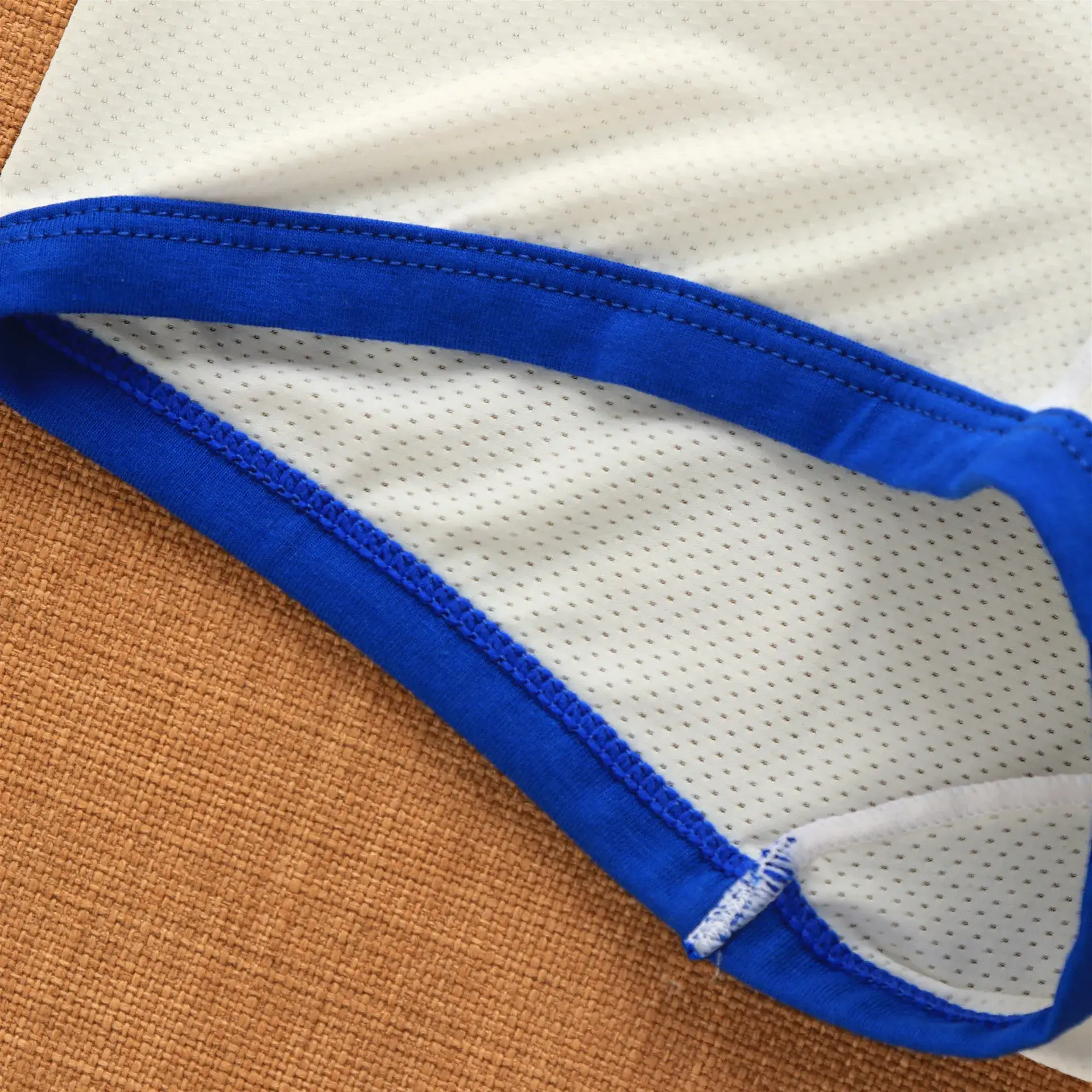 Men's mesh panties low waist fashion breathable mesh nest letter youth boxers — image 3