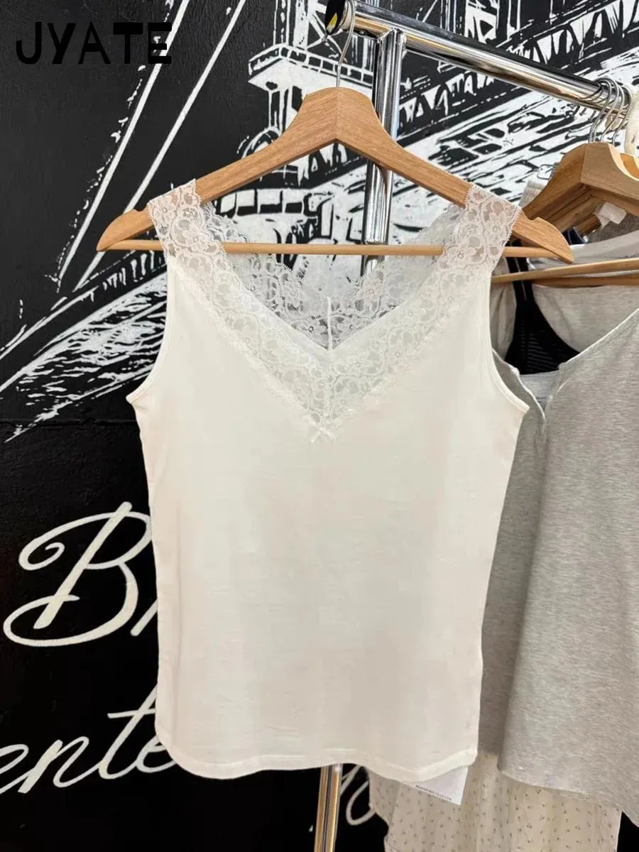 Sweet Lace Patchwork Slim Tank Tops Dam Sommar Vit Sexig Enkel Bomull Mjuka ärmlösa västar Kvinna Vintage Chic Y2K Camisole — image 11