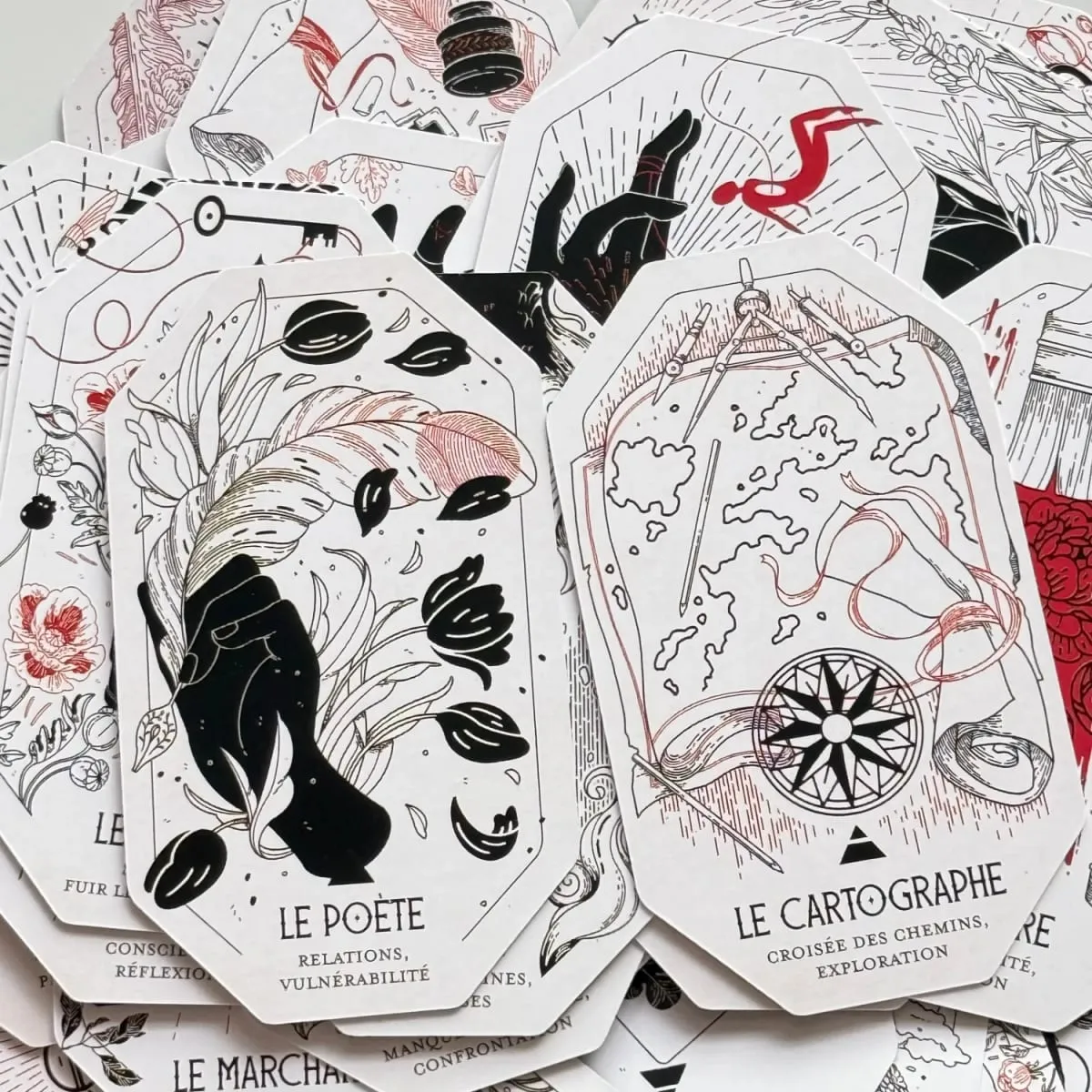 The Citadel A Fantasy Oracle Cards French Version A 60 Deck Board Game Perfect For Spiritual Guidance & Collectors — image 4
