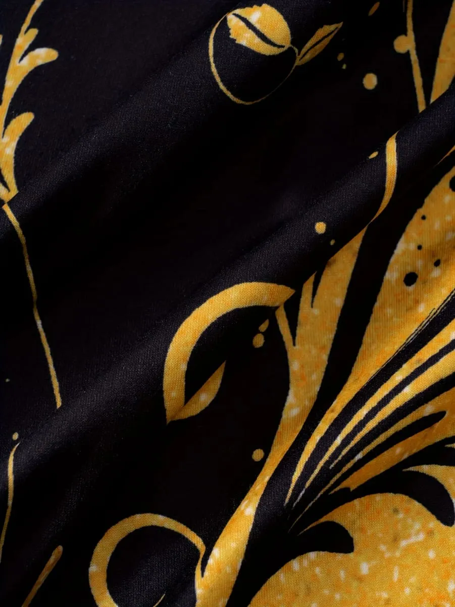 Printed Design black and gold short-sleeved T-shirt dress — image 6