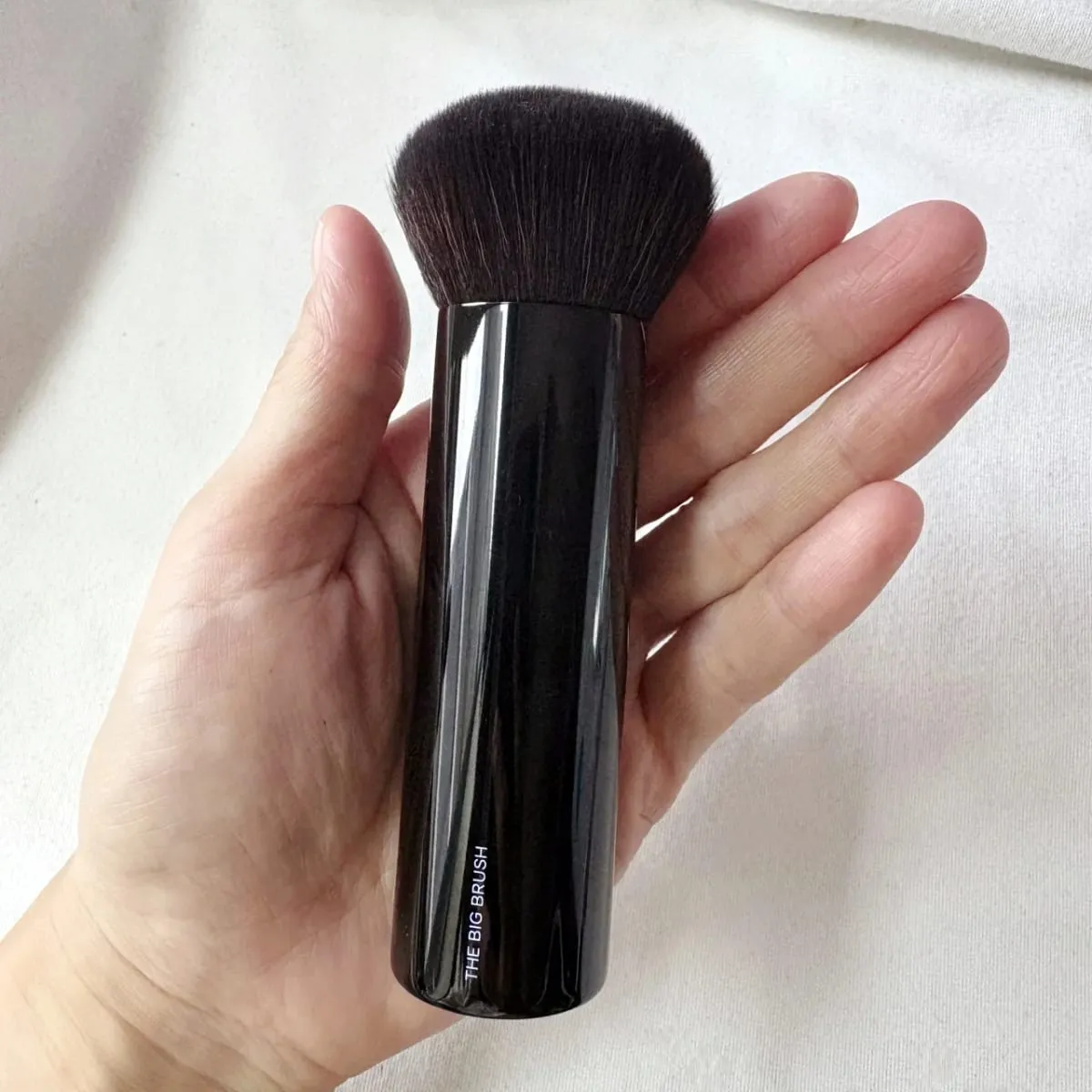 The Big Liquid Foundation Brush Fluffy Soft Multi-Use Makeup Brush for Buffing Blending Building