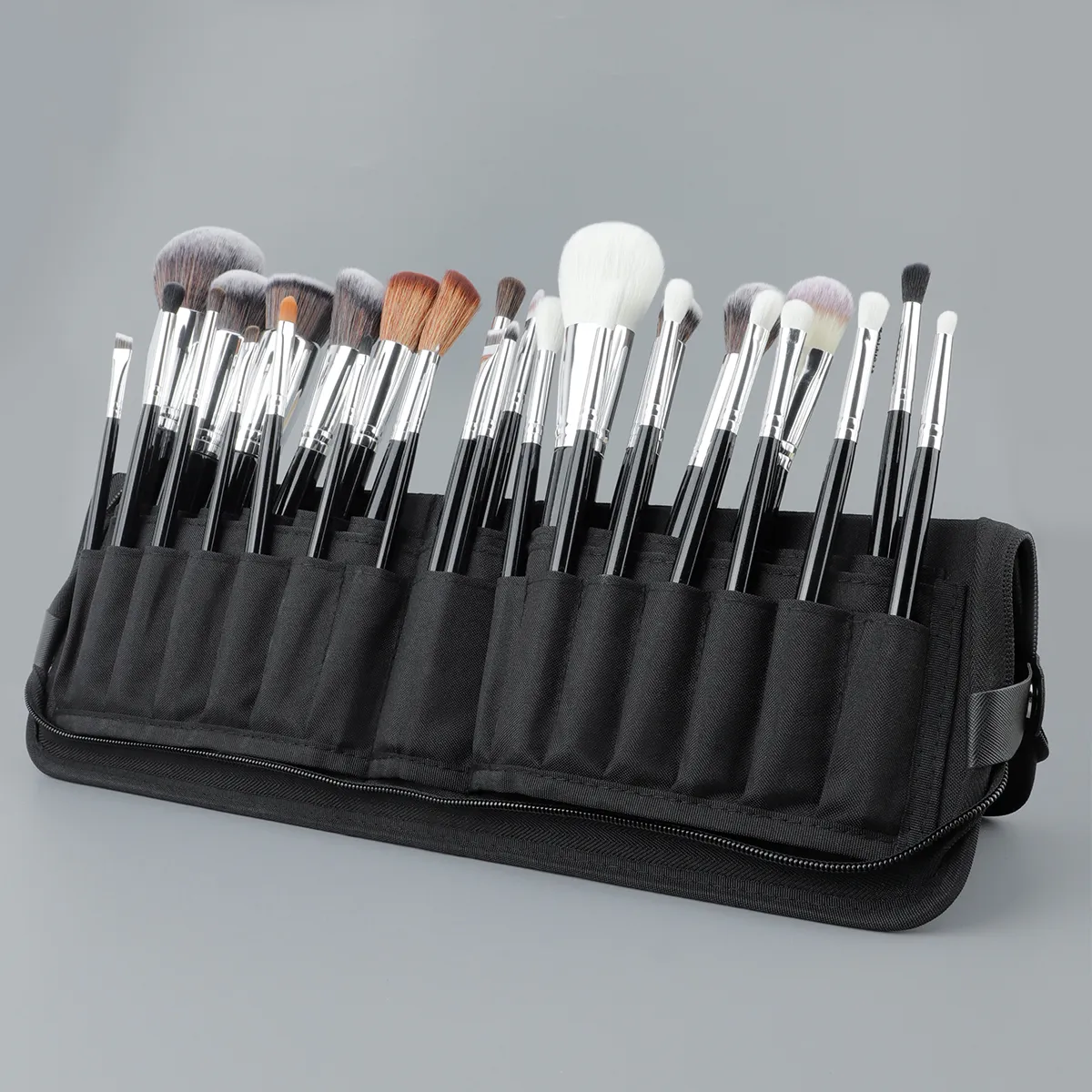 30Pcs Professional Makeup Brushes Set With Portable Storage Bag Black And White Bristles Fully Meet Makeup Needs — image 1