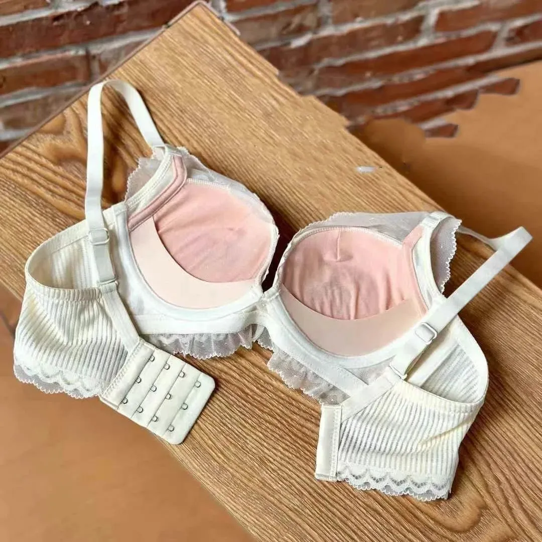 4 na Kulay ng Lace Young Ladies Underwear Wire Free Thicken Cotton Push Up Magtipon ng mga Kumportableng Intimate Girls Lingerie Bra at Panty — image 5