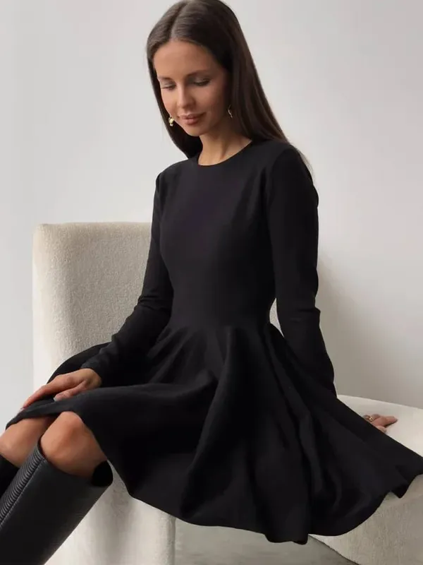 Duomofu Knit Mini Kjoler Kvinder Efterår Vinter Langærmet Sweater Kjole Kvinde Elegant Mode Slim A Line Plisseret Kjole Vestido