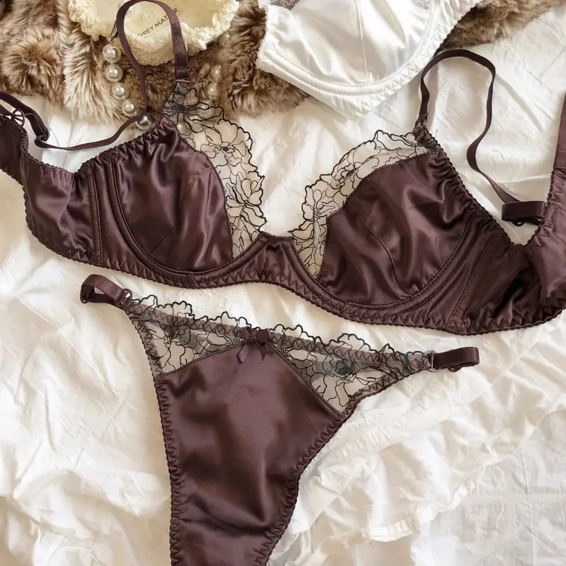 French Ultra Thin Women Lingerie Set Sexy Satin Lace Splicing Comfort Bras Leopard Print Temptation Bra and Thong Sets Underwear — image 6