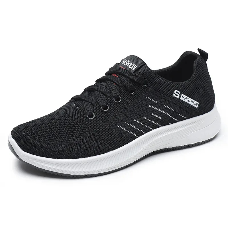 Spring Summer men's shoes breathable light casual sports shoes outdoor soft soles comfort lace up running shoes student sneakers