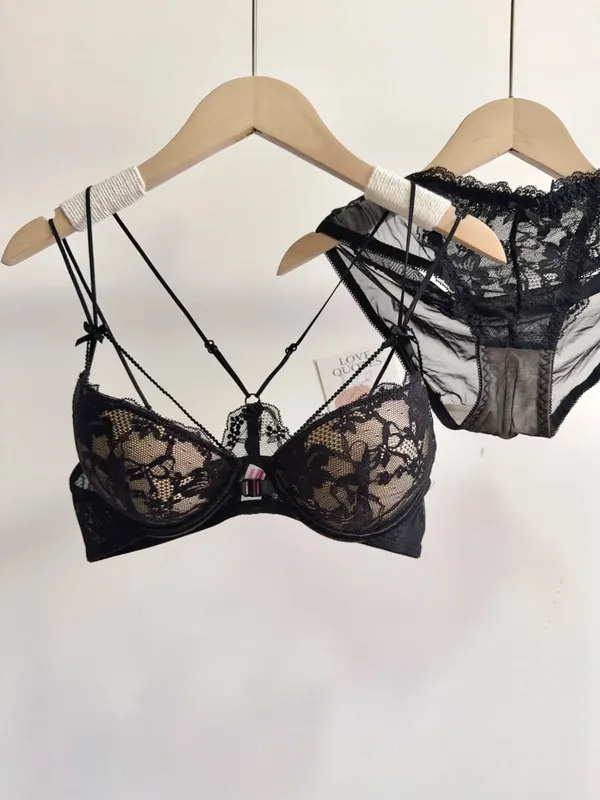 Fashion Elegant Floral Lace Front Snap Matching Lingerie Set Wireless Slim Shoulder Straps Cutout Beauty Back Small Bust MOYISU