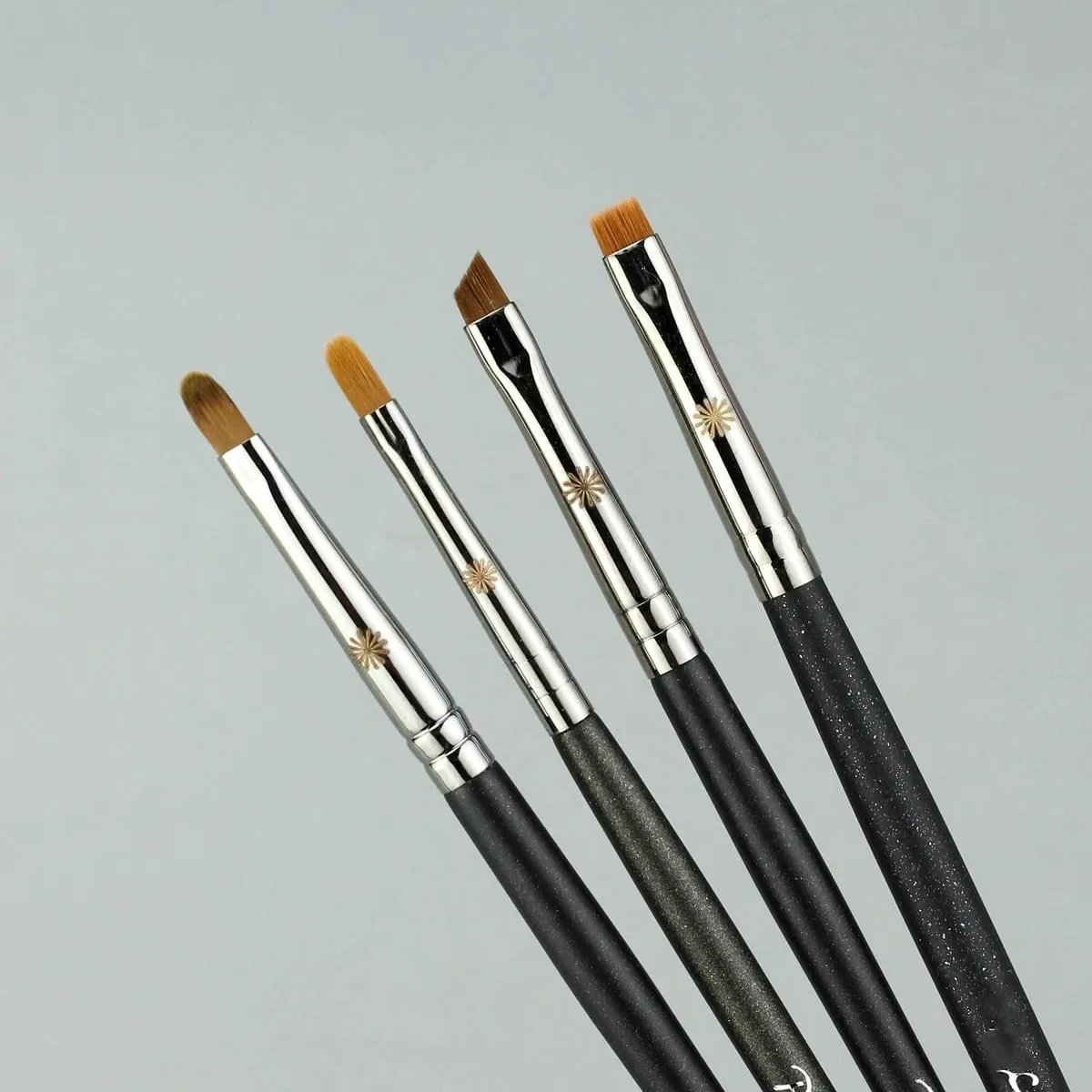 1pc Wisch Make-Up Pinsel Flache Eye Liner Make-Up Pinsel Detail Präzision Concealer Pulver kontur highlight künstler kosmetische werkzeuge — image 4