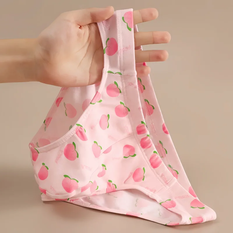 Pacote de três cuecas masculinas fofas e personalizadas de algodão com estampa de frutas, confortáveis e adequadas para a pele, roupas íntimas casuais respiráveis de cintura baixa para homens jovens — image 4