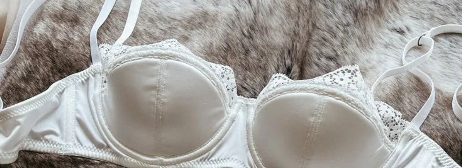 Women Half Cup Lace Bra Set Thin Underwire Sexy Minimizer Bra Anti‑Sag Side Support Hide Armpit Fat Ladies Lingerie Set 2‑38 — image 12
