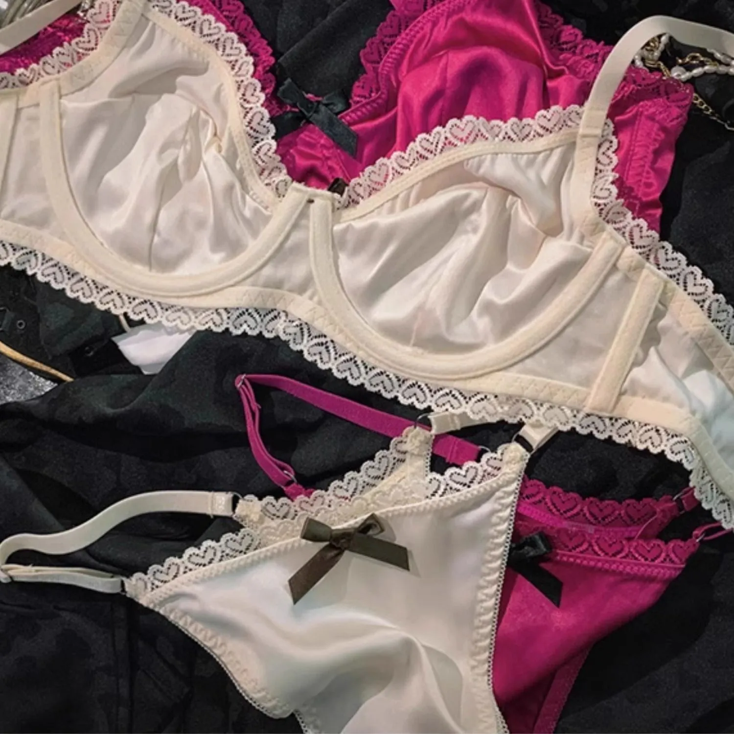 Kvinnor Underkläder Set Is Silke Sexig Spets Genomskinlig Push Up BH Set Sommar Vår Samlade Andningsbara underkläder och trosor — image 4