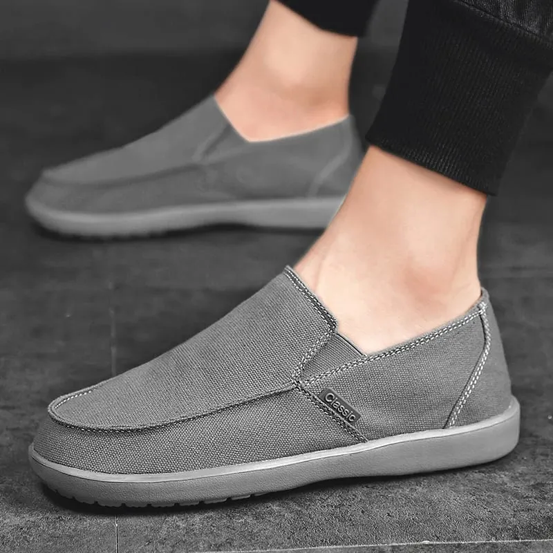Soft Walking Vulcanized Shoes New Casual Male Loafers Outdoor Lightweight Men Flats Fashion Men's Sneakers Slip on Canvas Shoes