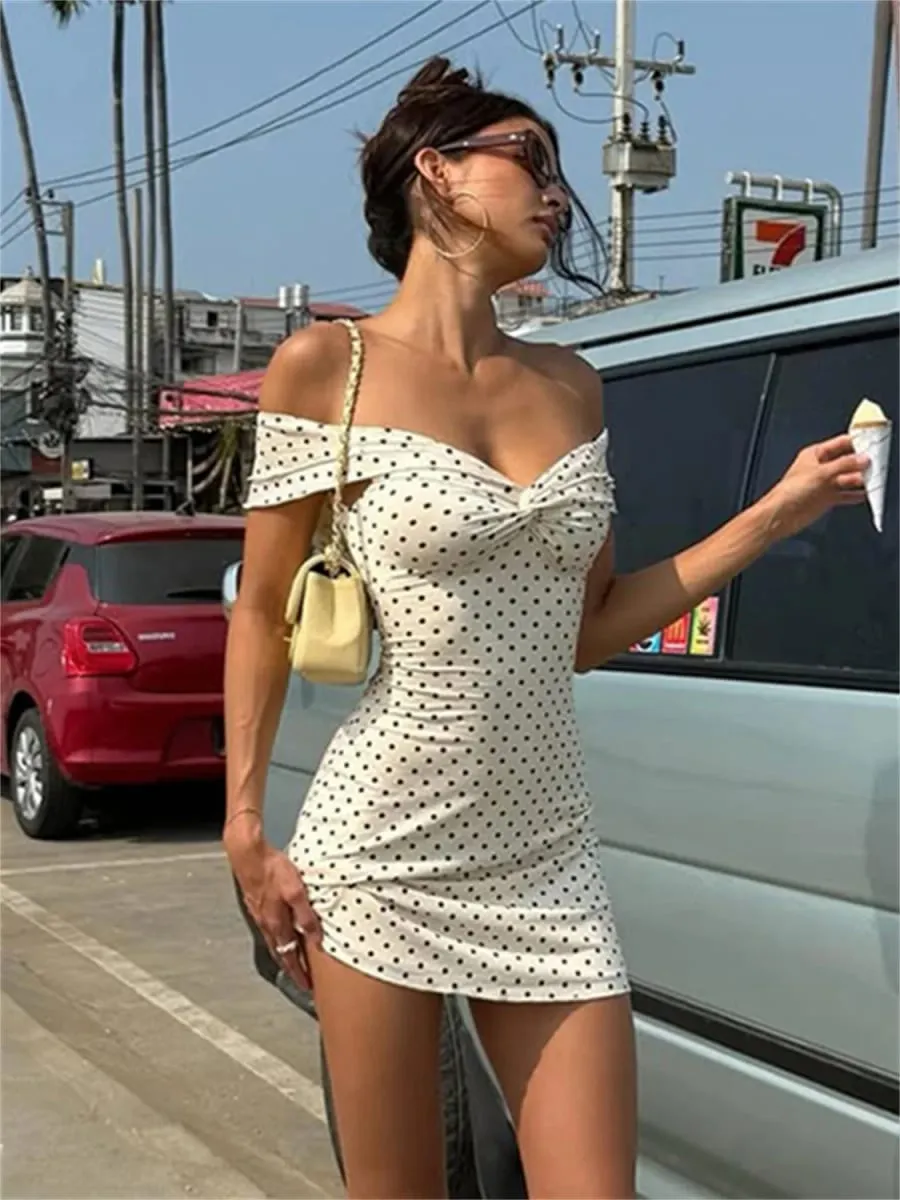 Whatiwear セクシーなトレンドドレス女性水玉プリントスラッシュネックシャーリングパッチワークノースリーブファッション夏のストリートパーティーミニボディコン — image 3