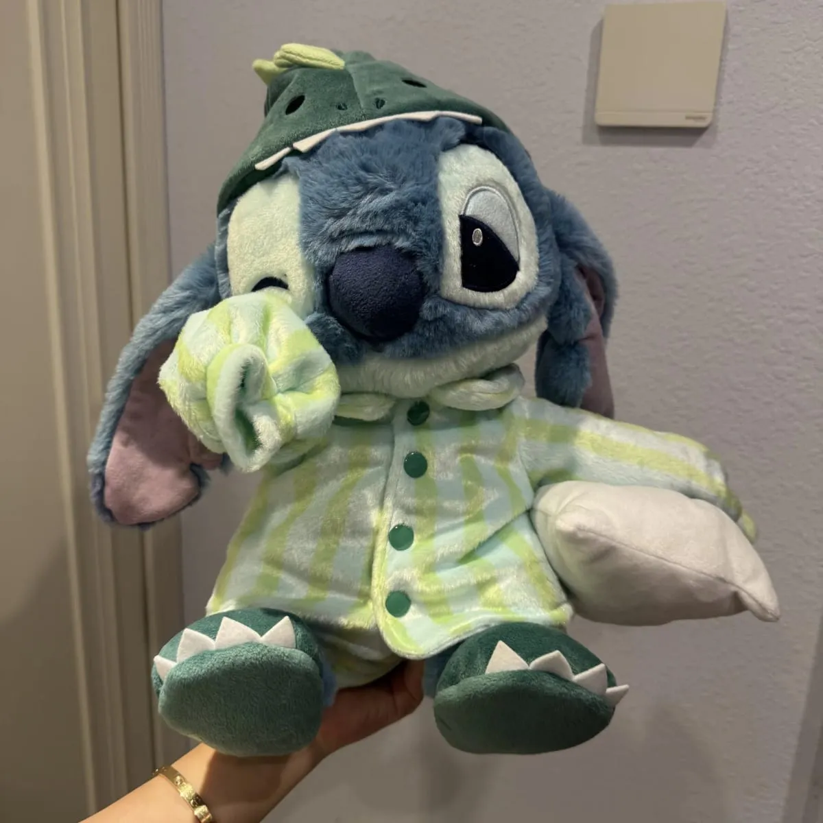 stitch boneca de pelúcia dos desenhos animados, sofá do quarto lance travesseiro presente de aniversário brinquedo de pelúcia decoração de casa decoração de festa