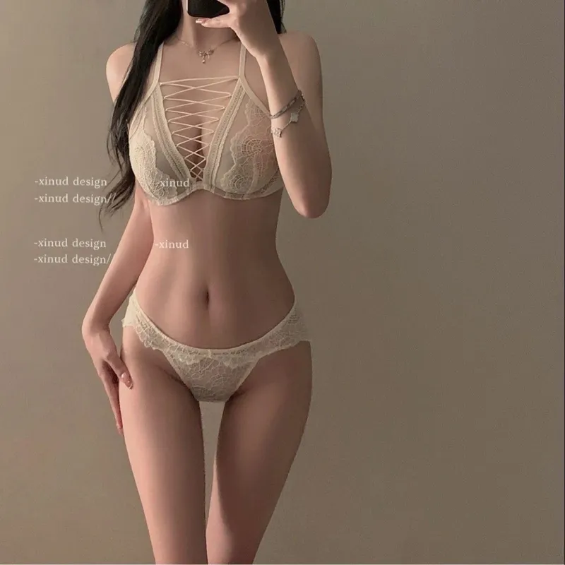 Autumn Winter Lace Lingerie Set Non Wired Bralette Push Up Support for Small Bust Sophisticated Edgy Look Back Elegant UK MOYISU — image 11