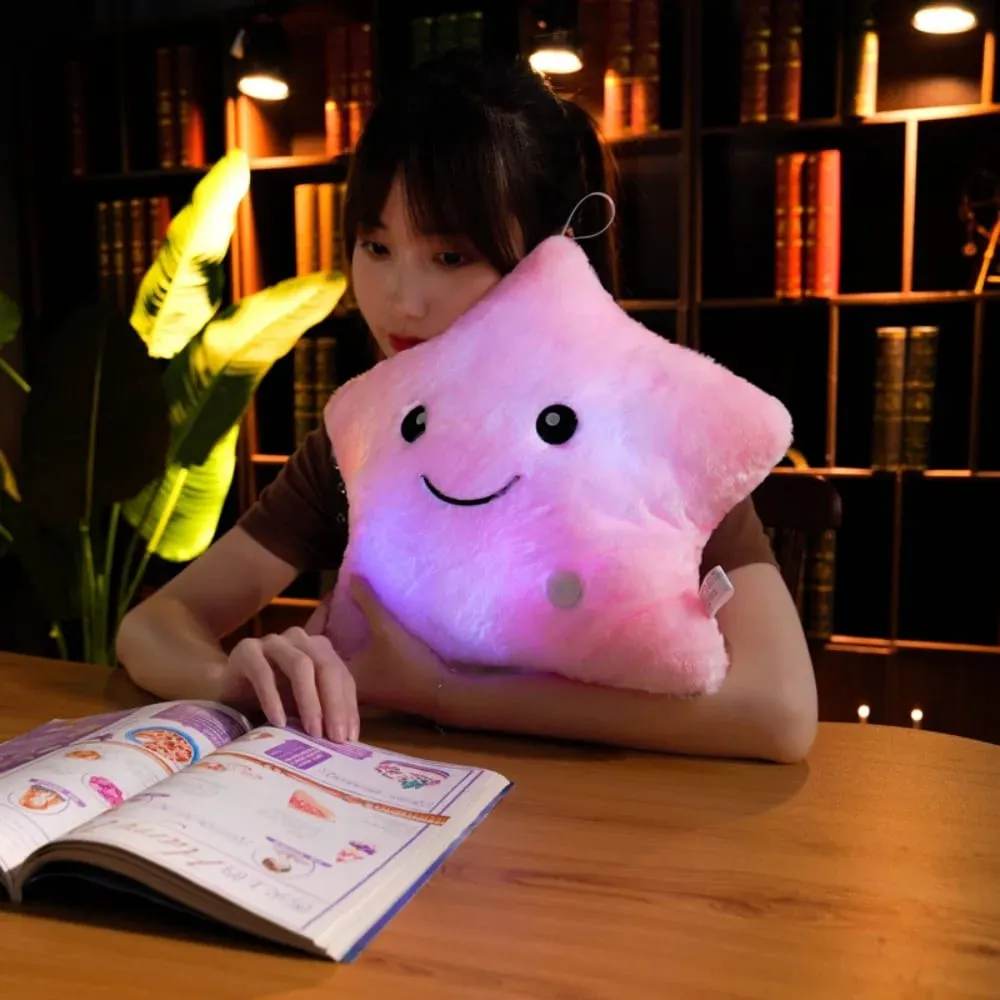 Jouet en peluche étoile électronique LED, jouets doux pour bébé et enfant, poupée étoile LED, décoration de la maison, oreiller étoile douce