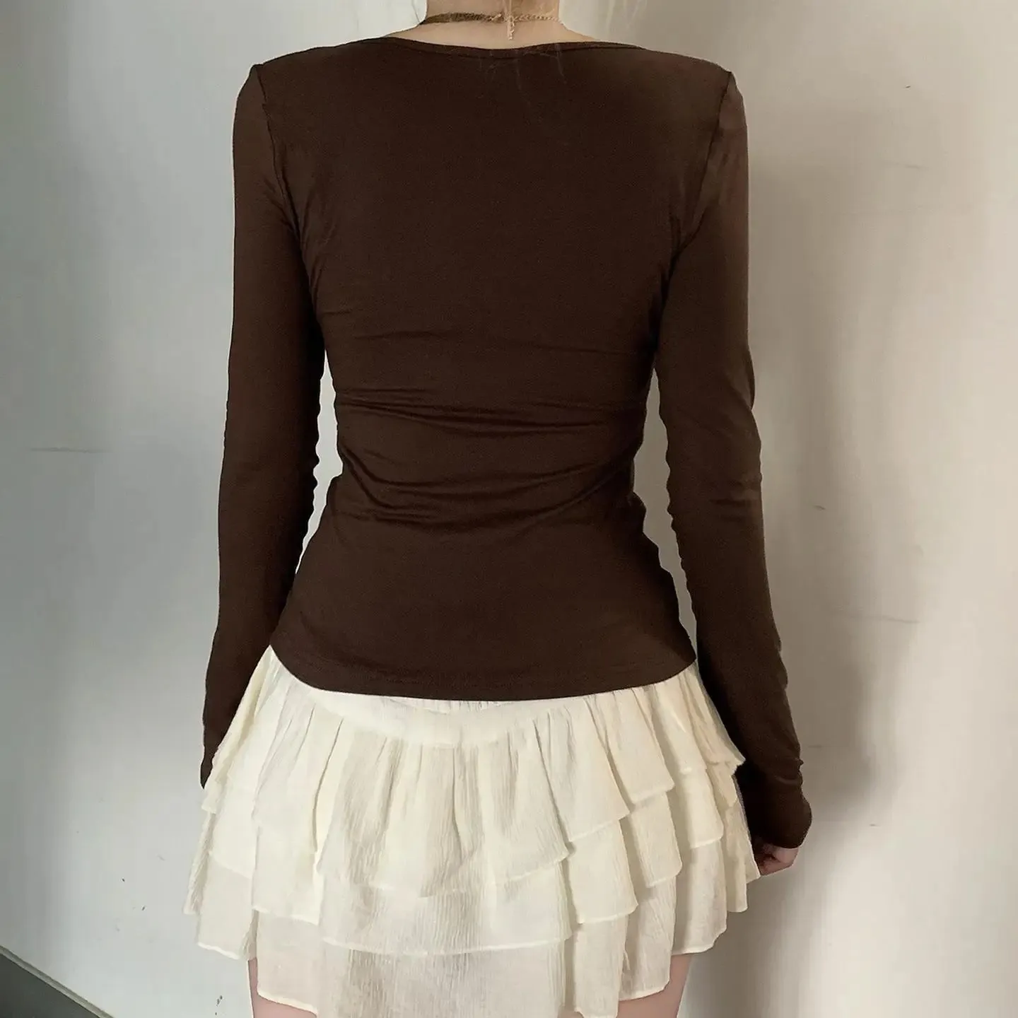 New Chinese style deep V-neck sexy slim fit retro floral print long sleeved T-shirt Maillard brown versatile top — image 2