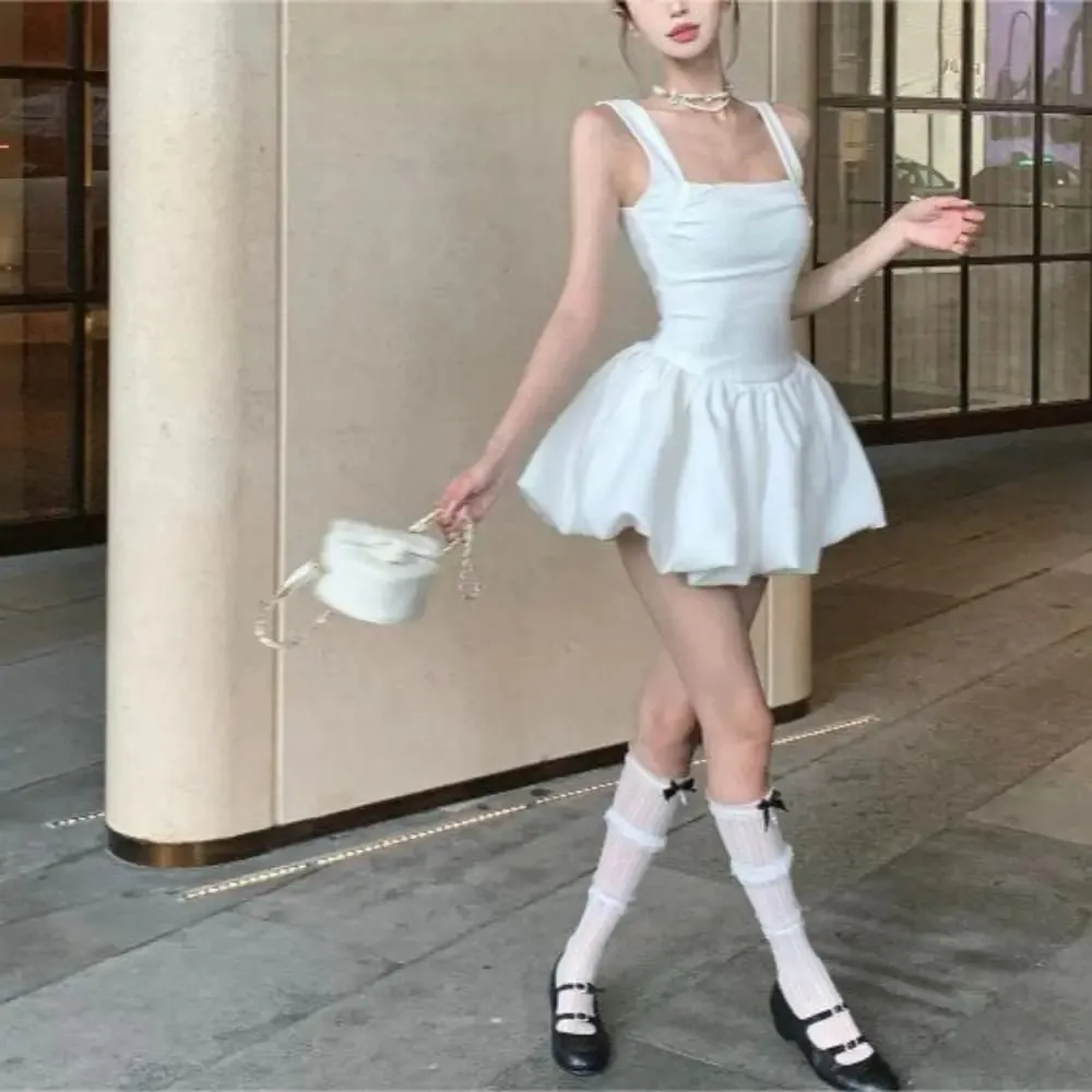 Elegant French Style Camisole Dress Sleeveless Slim Fit Short Dress Black White Bud Dress Women Girl — image 2